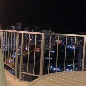 Meet your Posher, Carol